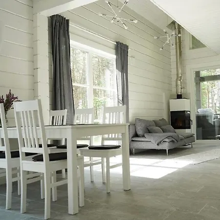 Villa Joiste Beach Villa *